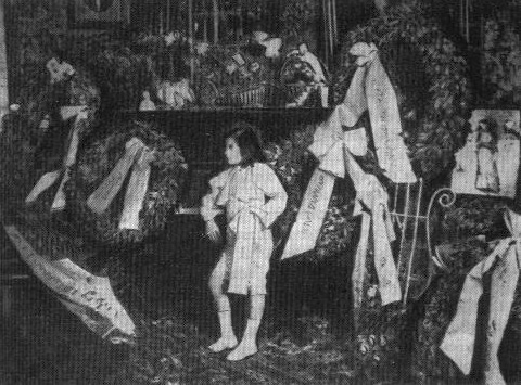 LORIS MARGARITIS, AGE EIGHT, AT A CONCERT IN MUNICH (1903). THOMAS MANN SAW HIM LIVE, INSPIRING THE SHORT STORY “THE INFANT PRODIGY.”