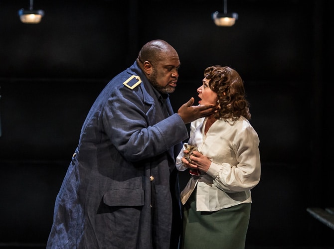 Ronald Samm as Otello and Elena Kelessidi as Desdemona Photo © Clive Barda